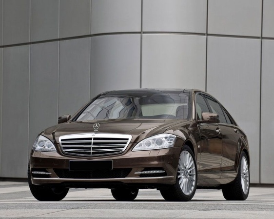 Rimappatura centralina Mercedes-Benz Classe S W221 300 BlueTEC HYBRID
